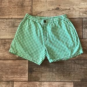 Men’s Chubbies shorts green white checkered Large